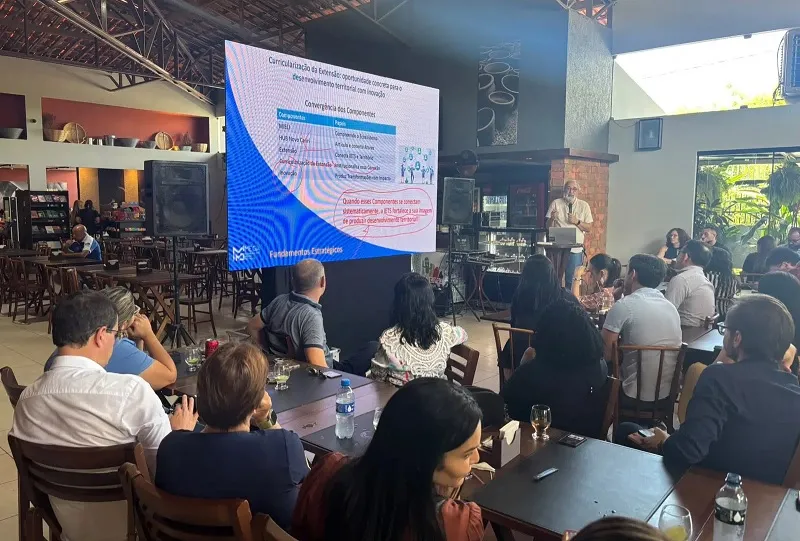 Caatinga Talks reúne educadores em Cajazeiras para discutir inovação e extensão no ensino