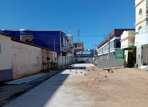 Obra de requalificação da Travessa Joaquim Costa entra na reta final em Cajazeiras